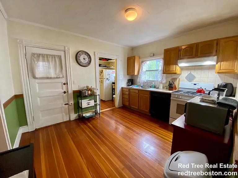 18 Colberg Ave #1 — Photo 3
