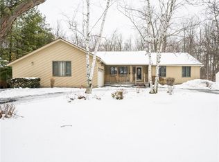 291 Creighton Ln, Rochester, NY 14612