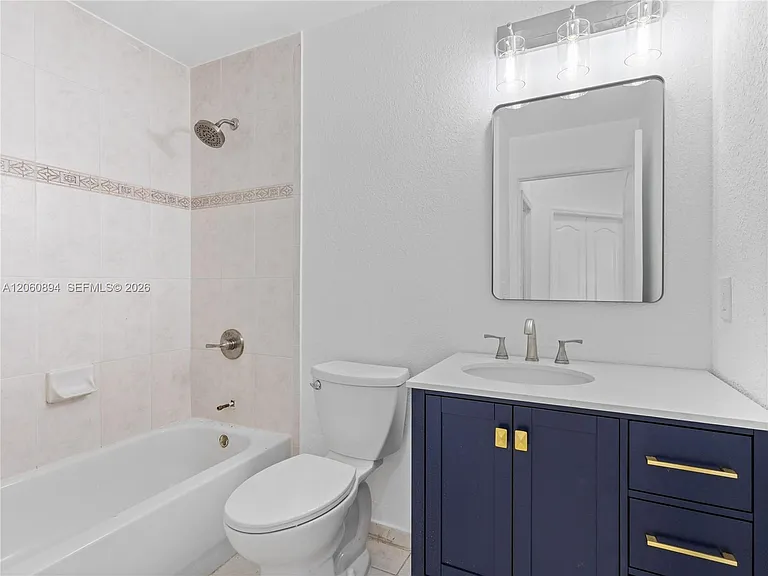 5502 NW 112th Ct #5502 — Photo 16