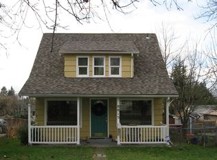 8815 16th Ave SW, Seattle, WA 98106