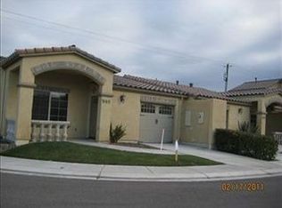 144 Apple Ln, Los Banos, CA 93635