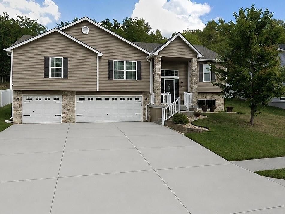 1st image of 623 S Kisner Dr