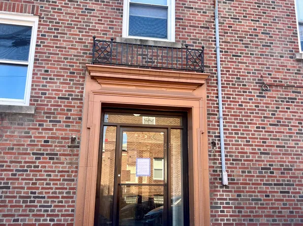 386 Palisade Ave #5, Cliffside Park, NJ 07010