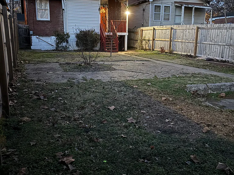 6932 Plymouth Ave — Photo 24