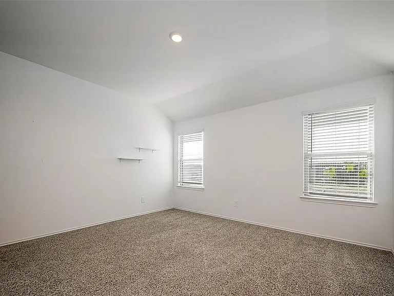 5251 Cherry Tallow Trl — Photo 7