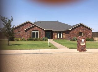 1403 11th Pl, Shallowater, TX 79363