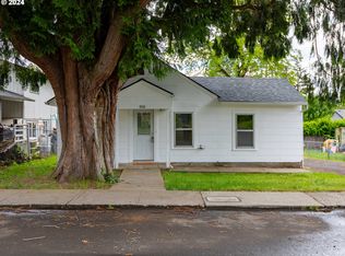 918 NW Greeley St, Camas, WA 98607