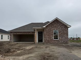 10035 Pelican Pointe Ln, Baton Rouge, LA 70810