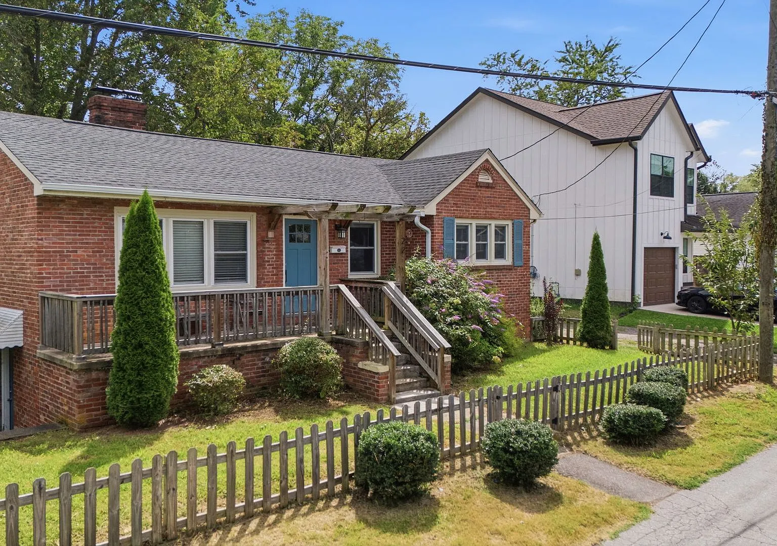 Charming West Asheville Home with Private, Fenced Backyard — Photo 2