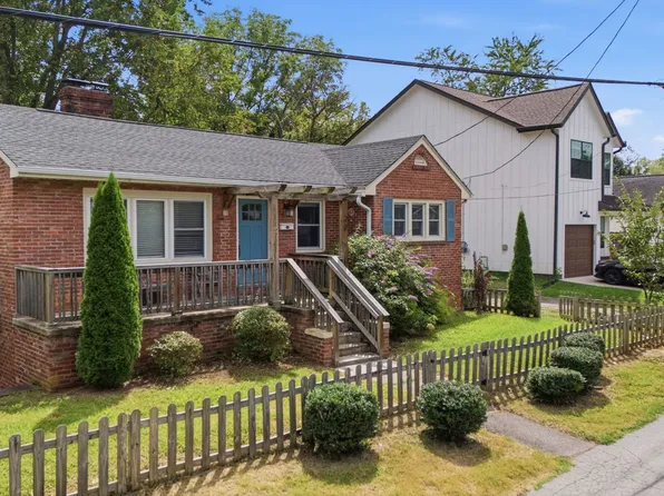 223 Fayetteville St, Asheville City, NC 28806