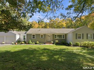 1360 Main Street, Glastonbury, CT 06033