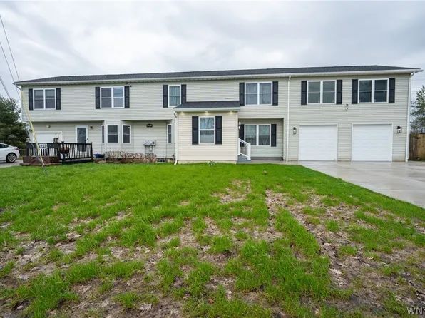 5233 Scranton Rd, Hamburg, NY 14075