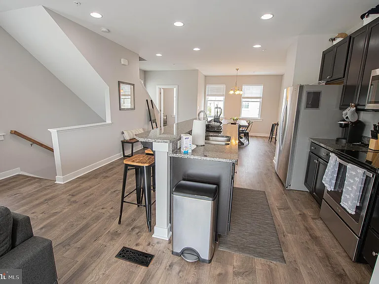 13002 Bowline Ln #5 — Photo 40