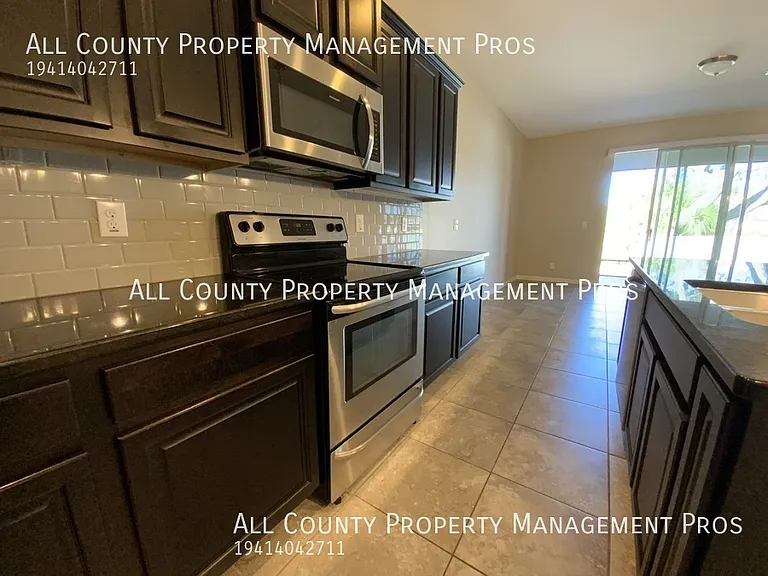 4464 Aqua Mirage St — Photo 5