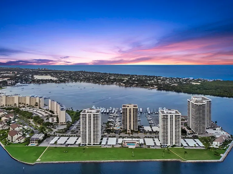 1100 Marine Way W #A3L — Photo 29