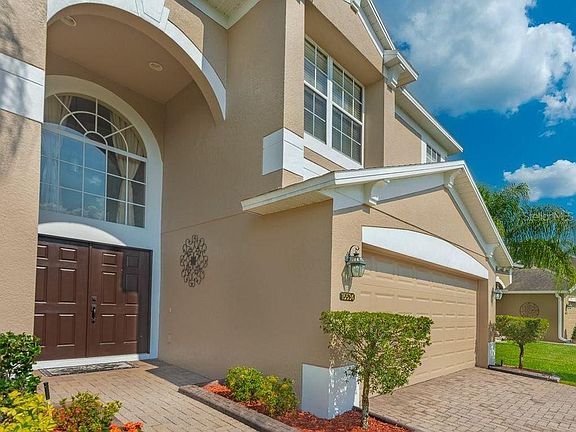 3rd image of 15534 Montesino Dr