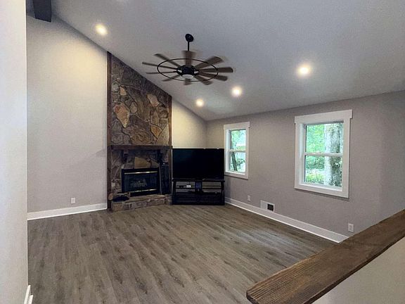4th image of 4508 Lost Mountain Ct