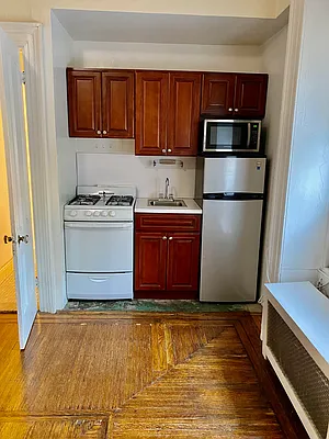 Rented by Brick Real Estate | media 15