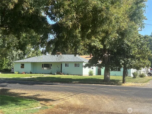 214 N 2nd Street, Dayton, WA 99328