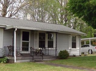 91 Dobbins St, Marion, NC 28752