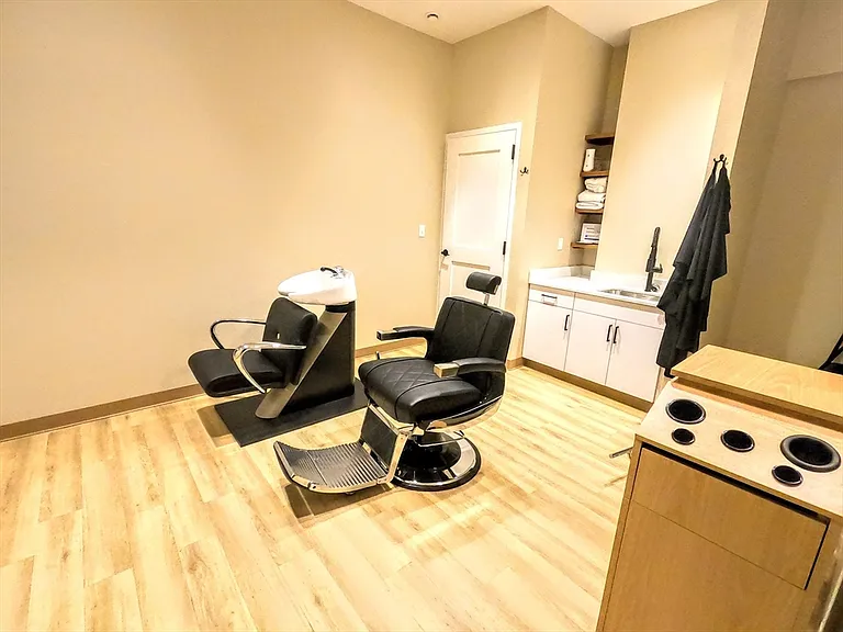 70 Leo M Birmingham Pkwy #508 — Photo 18