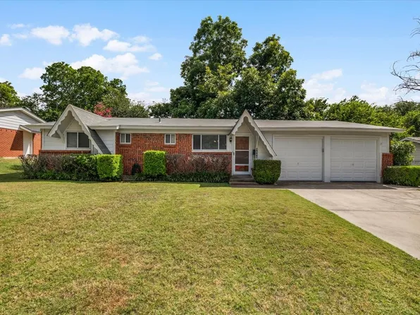 4508 Roxie St, Fort Worth, TX 76117