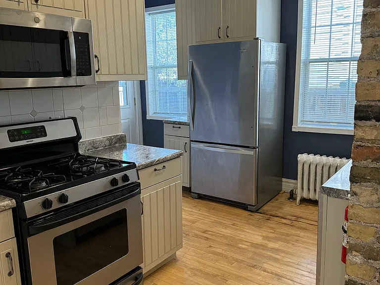 3332 Dupont Ave S #1 — Photo 3