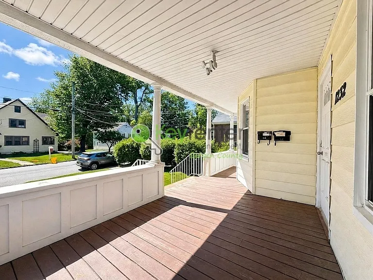 1232 Alicia Ave — Photo 7