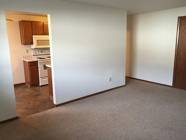 Skaff Apartments - Moorhead — Photo 21