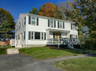 86 Kay Blvd, Newport, RI 02840