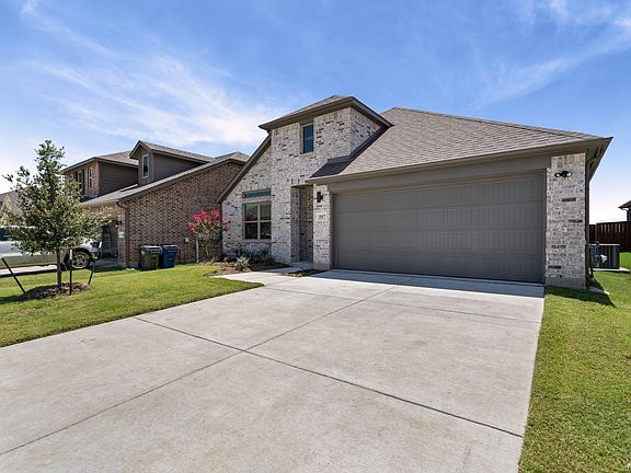 2nd image of 507 Avocet Rd