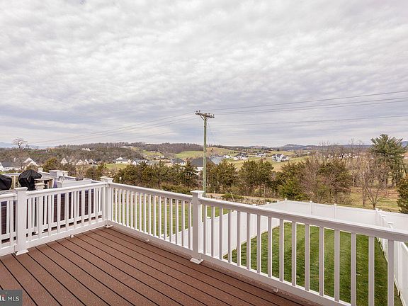 3rd image of 4537 Drysdale St