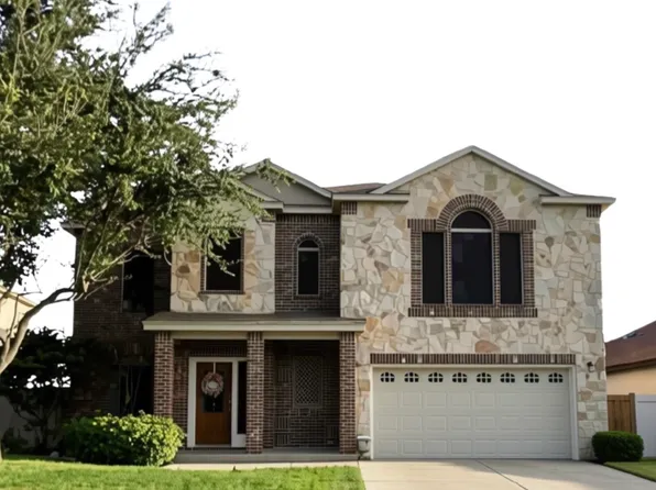 305 Michoacan Loop, Laredo, TX 78045