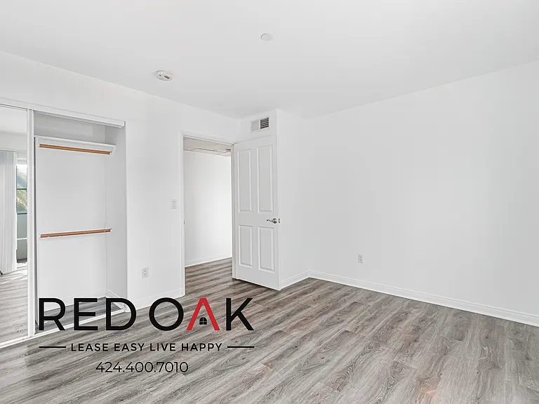 326 S Westlake Ave #201 — Photo 13