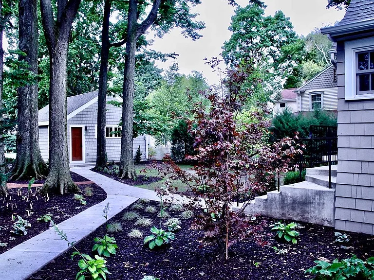 1100 W Riverview Dr — Photo 4