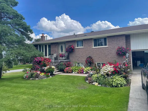 378 Old Surrey Ln, Kawartha Lakes, ON K0M 1A0