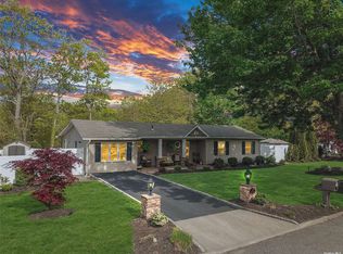 57 N Suffolk Dr, Rocky Point, NY 11778