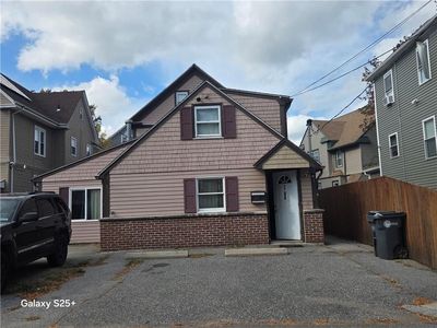 35 Spicer St, Providence, RI, 02905