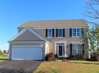 8631 Lockwood Rd, Breinigsville, PA 18031