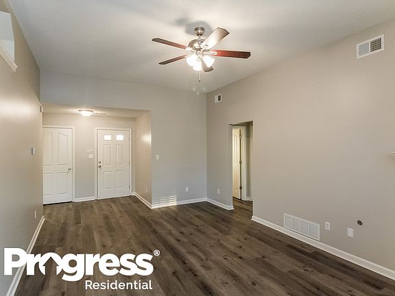 3rd image of 7338 Lee Ann Dr