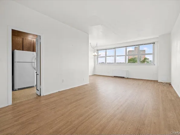 555 Palisade Avenue #3T, Bronx, NY 10463