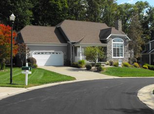 4138 Overbrook Dr, Brecksville, OH 44141