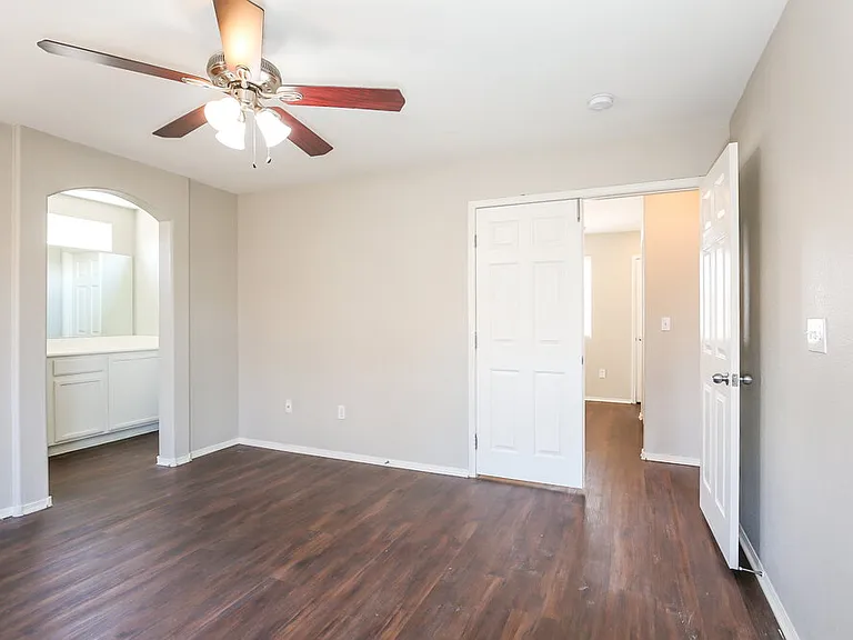 8137 Finch Feather St — Photo 9