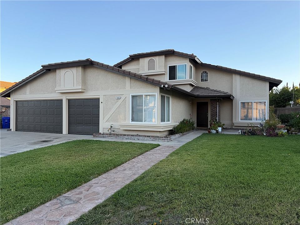 2nd image of 1551 W Via Bello Dr
