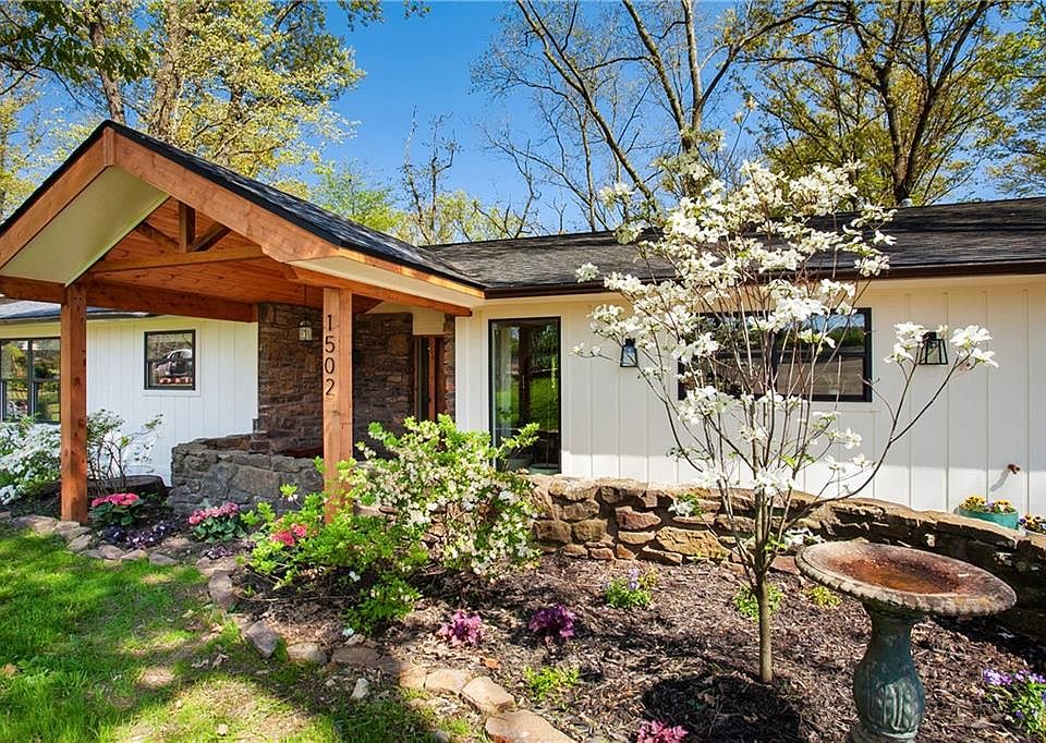 1st image of 1502 Dogwood Dr