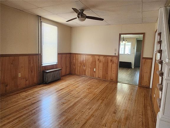 4th image of 1843 Washington Ave