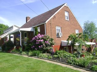 217 Beverly Dr, Lower Burrell, PA