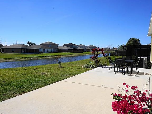 5th image of 8028 Canterbury Lake Blvd