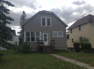 502 8 1/2 St S, Virginia, MN 55792