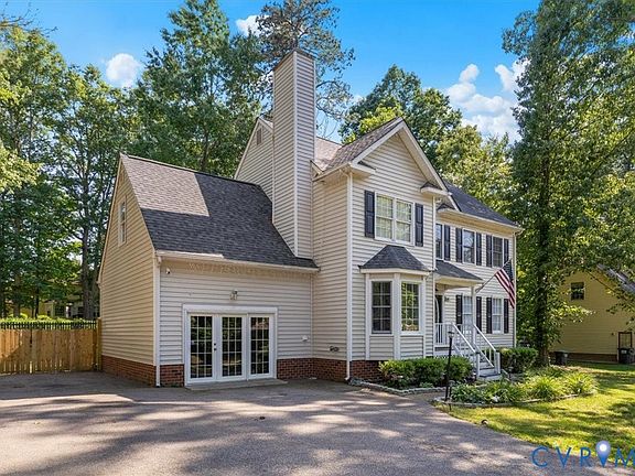 5th image of 7907 Waterman Ln